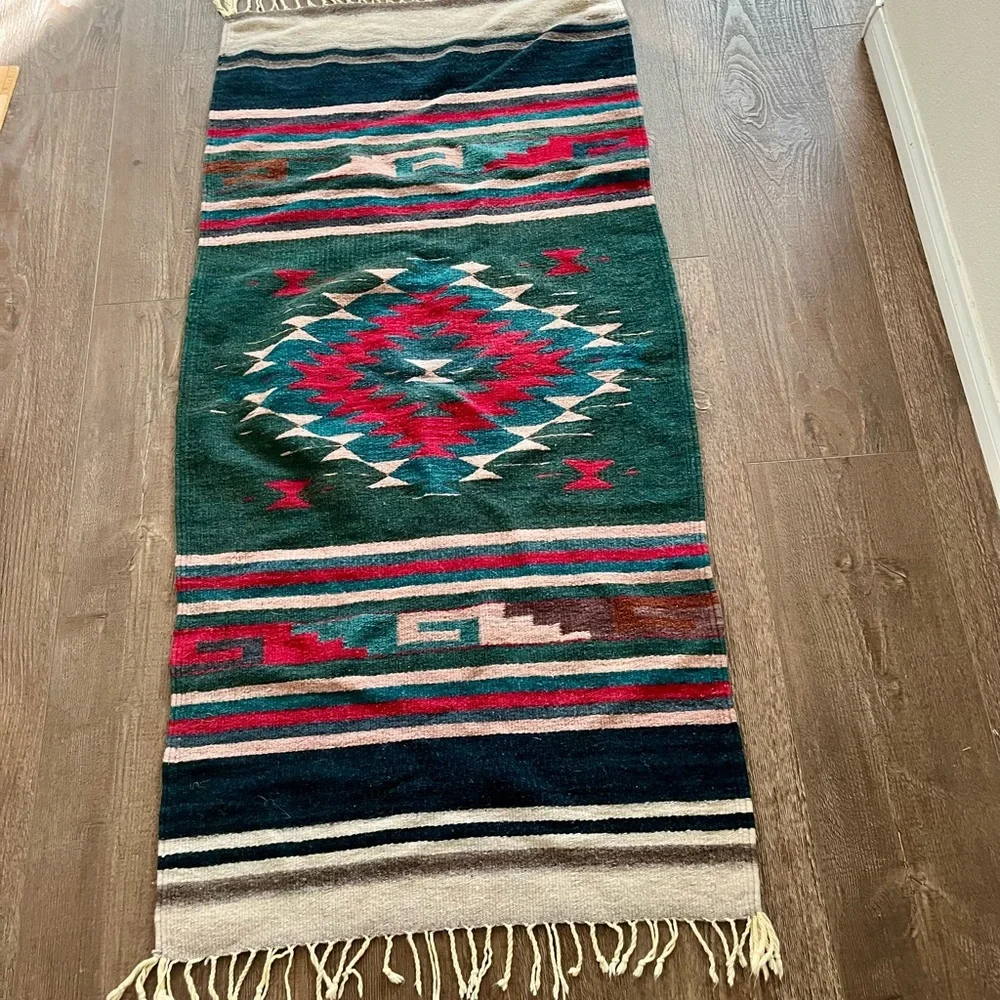 N/A vibrant rug